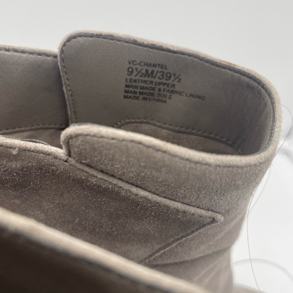 HOST PICK x2 💕 Vince Camuto grey suede boots - Picture 3 of 6